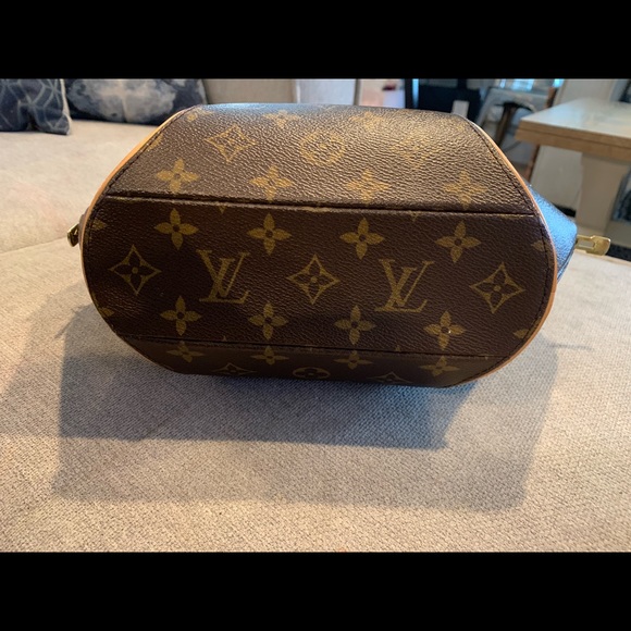 Louis Vuitton Ellipse MM Bowling Style Bag - Picture 5 of 7